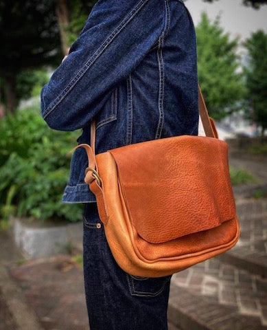 Shoulder Bags