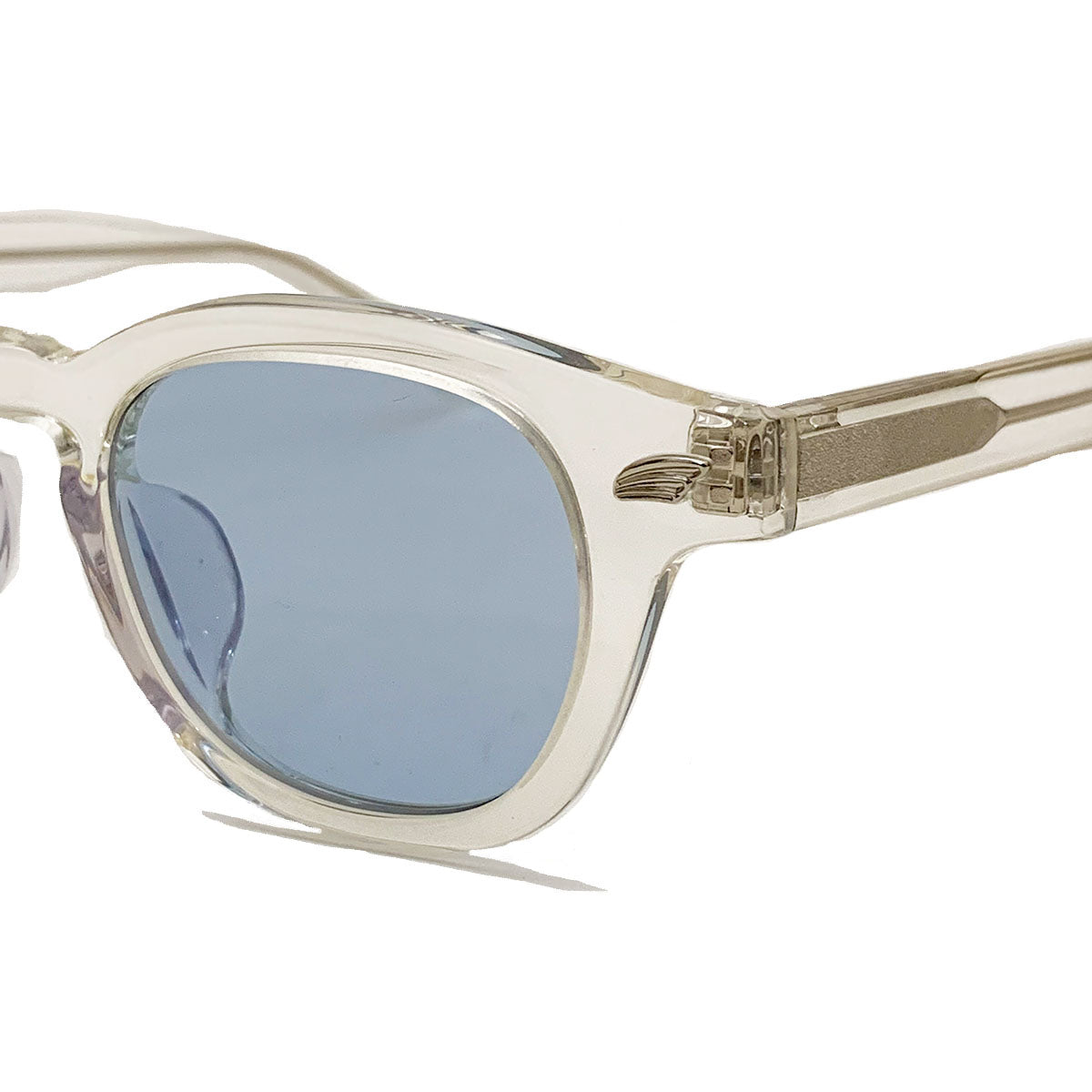 Eyewear (with hard case)