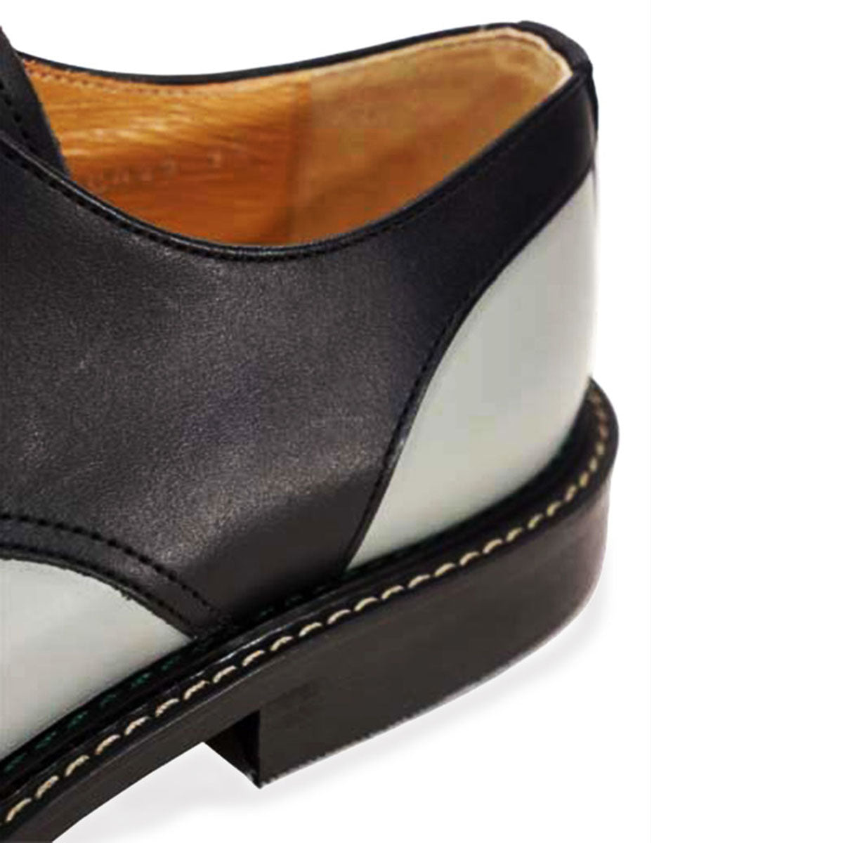 Saddle Oxford