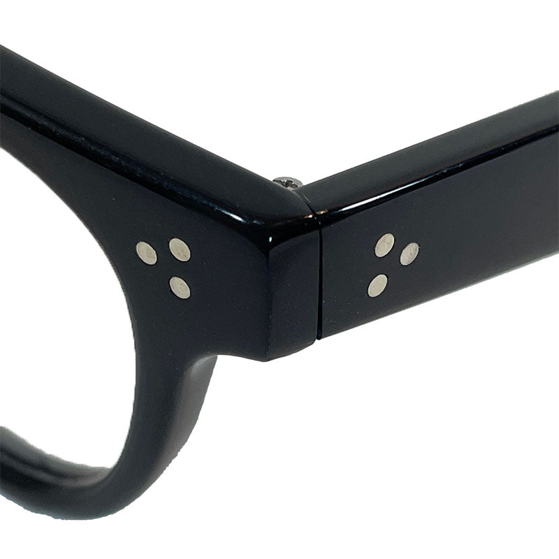 Eyewear (With Hard Case)