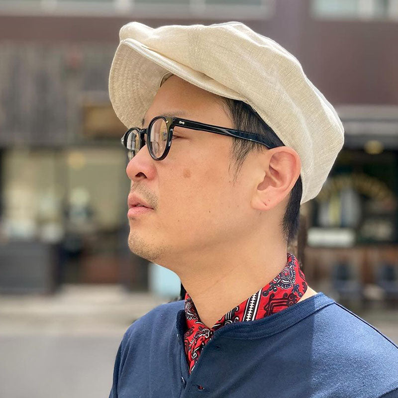 Eyewear (with hard case)