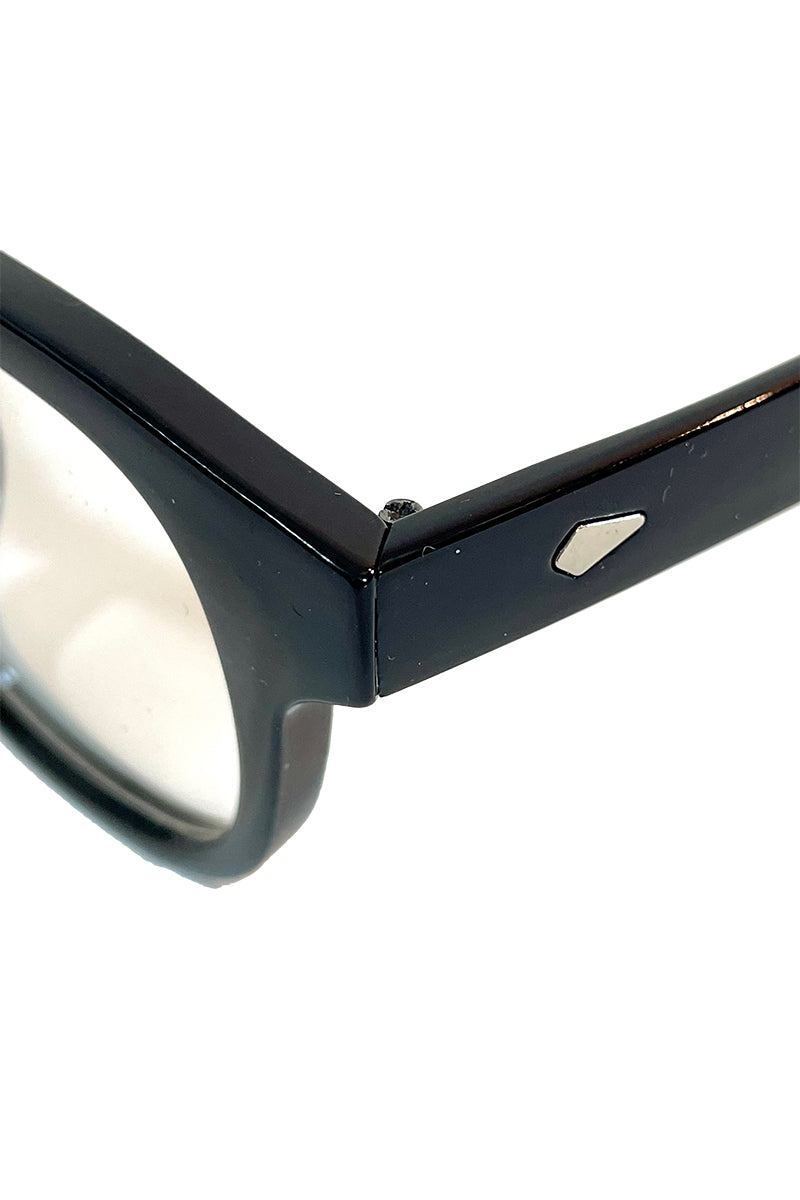 Sunglass