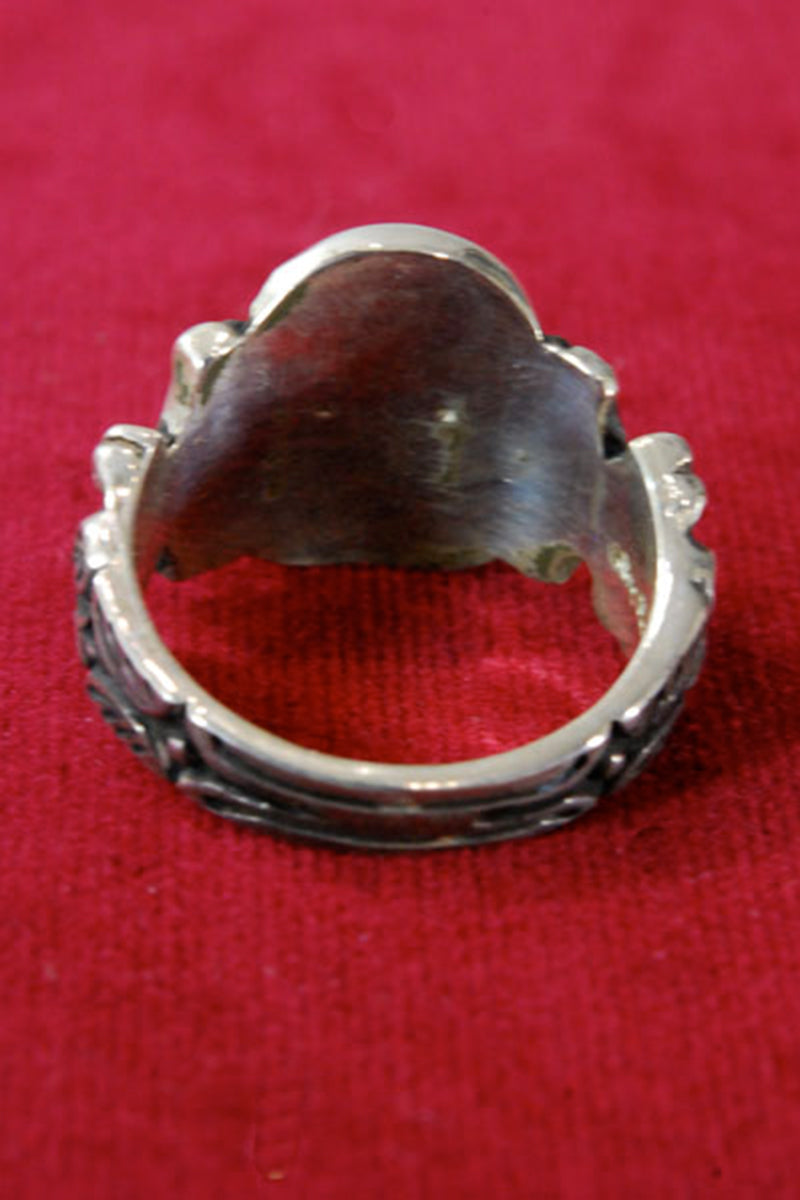 Sparkle Eyes Skull Ring “SILVER”