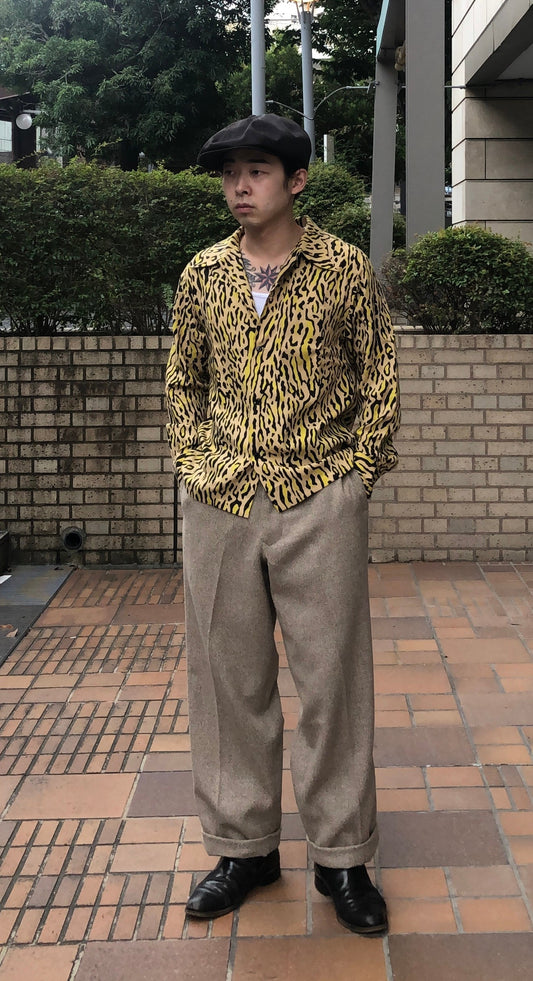 秋はやっぱりレーヨンシャツ