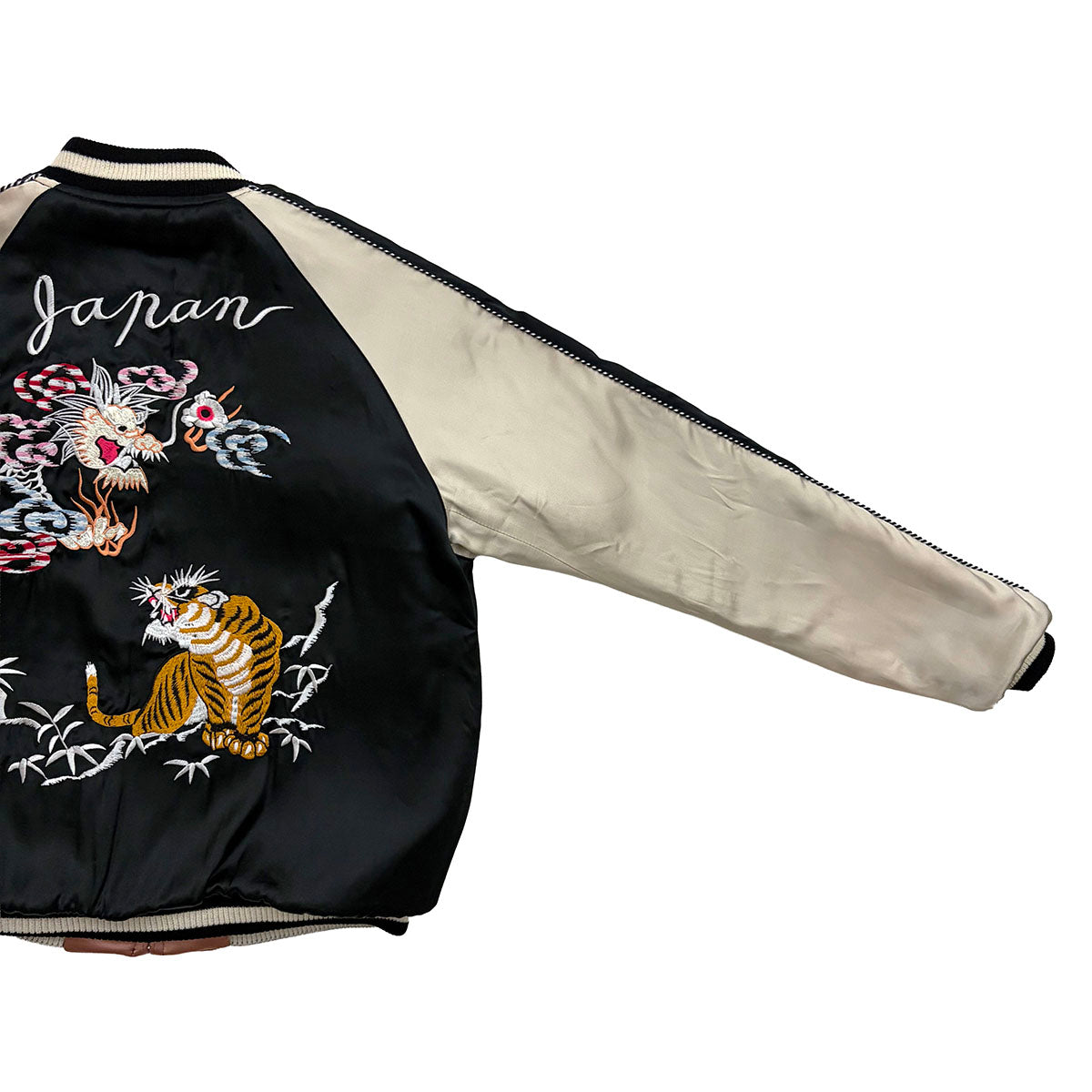 Embroidered Jacket “TIGER&DRAGON”