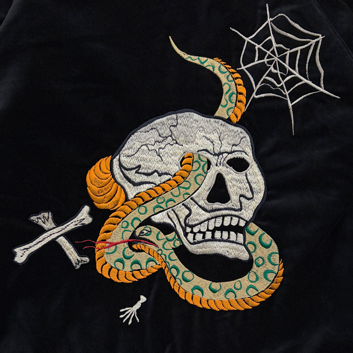 Embroidered Jacket “SKULL”
