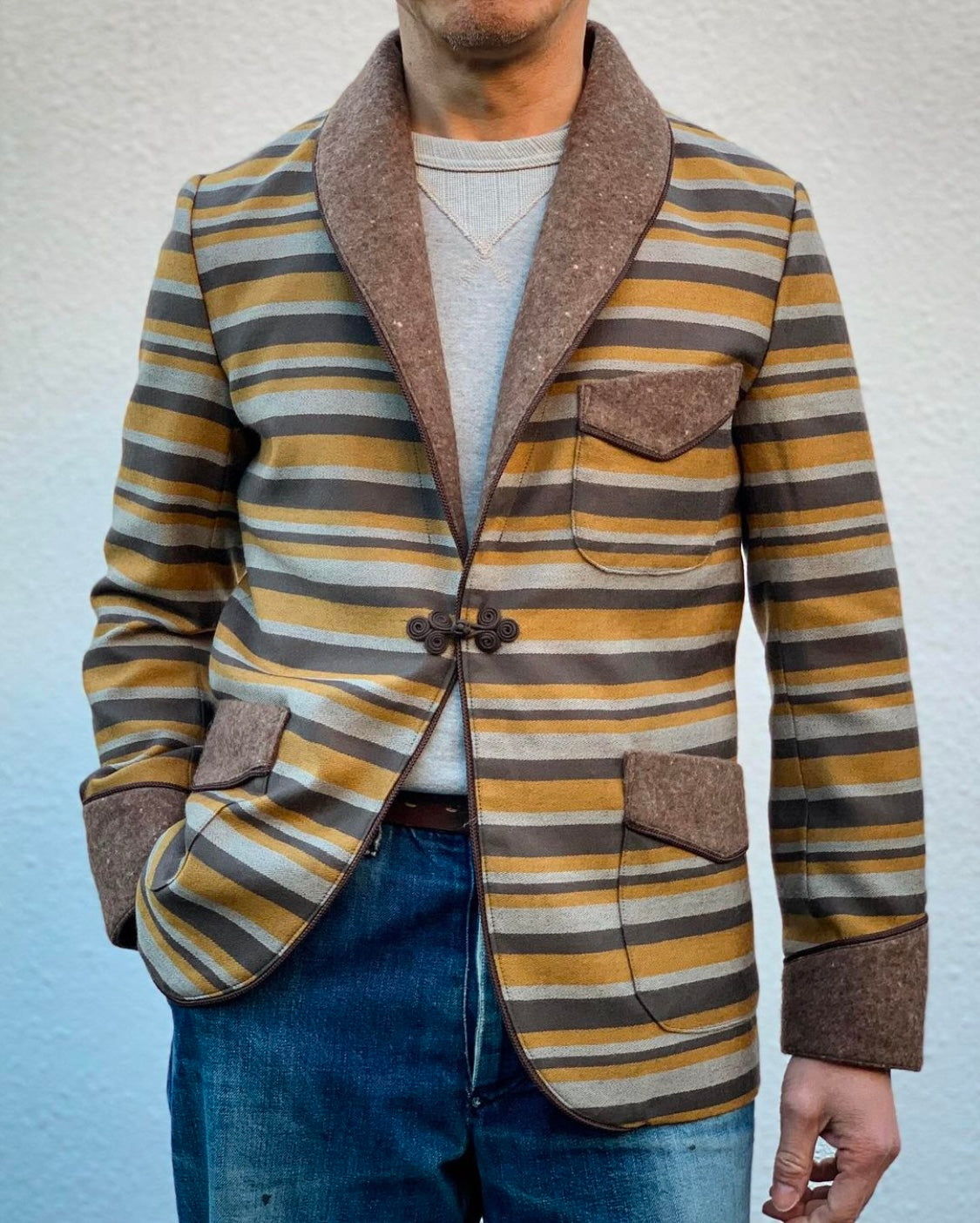 Border Smoking Jacket