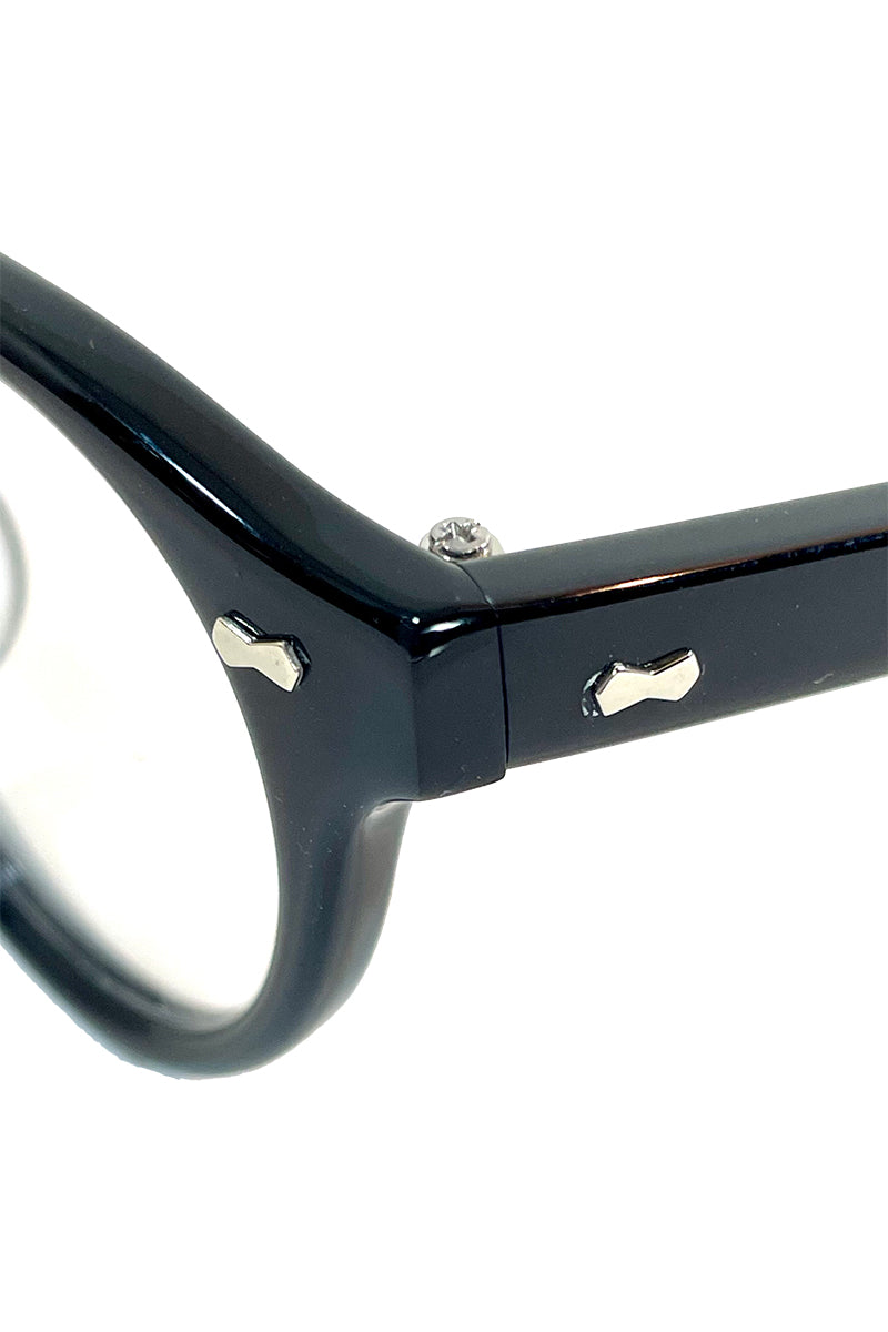 Eyewear (with hard case)